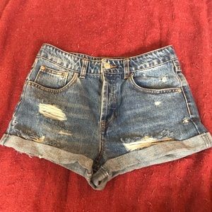 Forever 21 Cuffed Distressed Denim Shorts Size 25